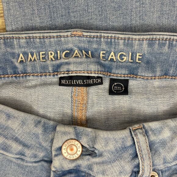 American Eagle Light Wash Curvy Super High Rise Stretch Flare Jeans Womens Sz 10 - Picture 9 of 12